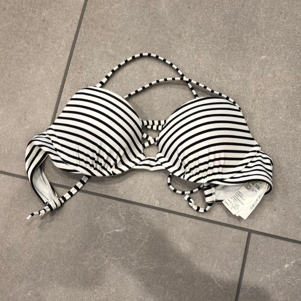 Hollister striped push up bikini top